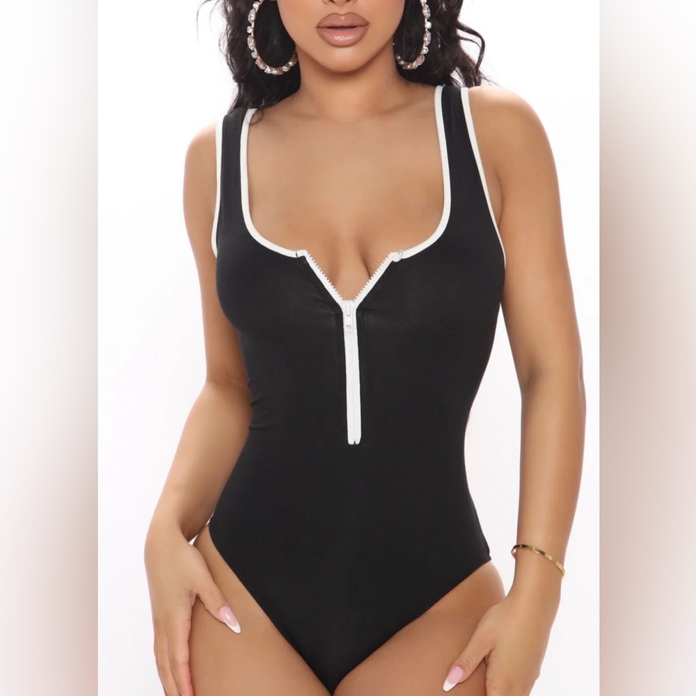 Fashion Nova Tati Zip-Up Bodysuit